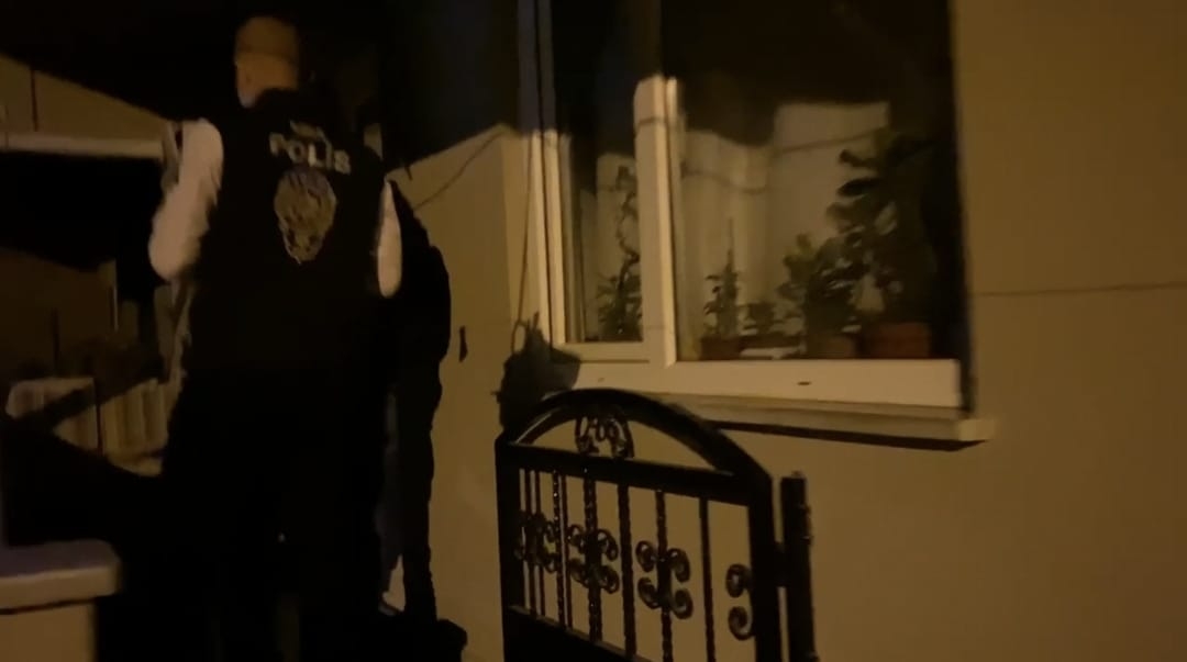 Sakarya merkezli 12 ilde operasyon