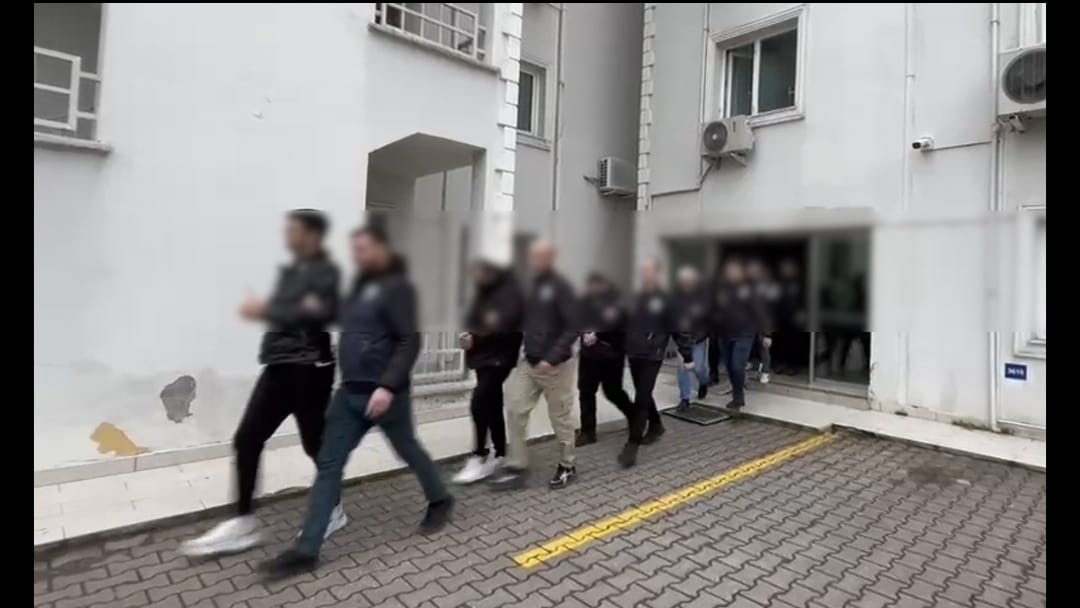 Sakarya merkezli 12 ilde operasyon
