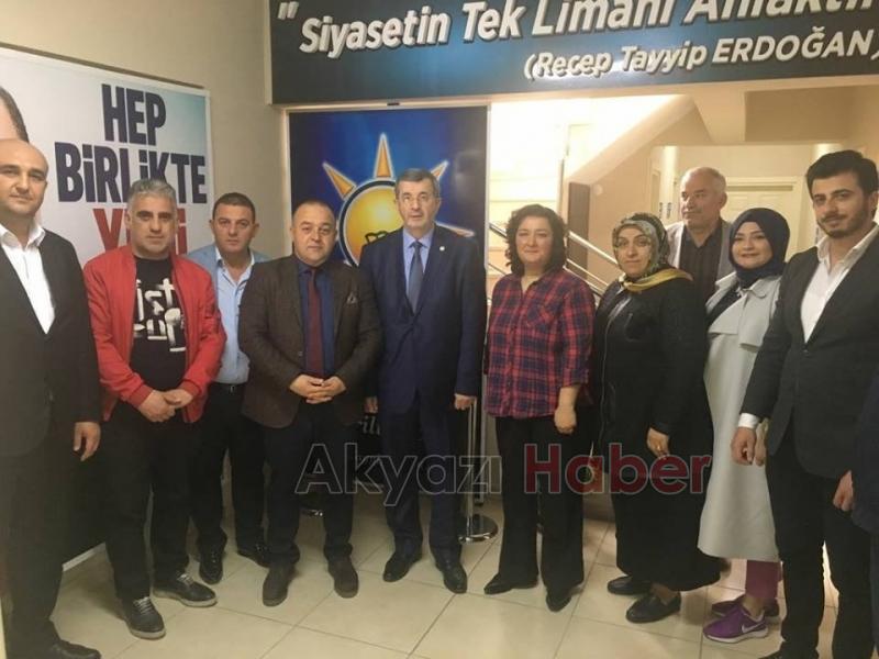 Sakarya Milletvekili Aday Adayı Recep Yıldırım Teşkilat Ziyaretlerini Sürdürüyor