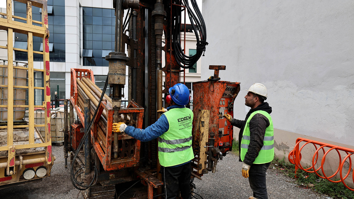 Sakarya'nın en büyük kentsel dönüşüm projesinde ilk sondaj yapıldı