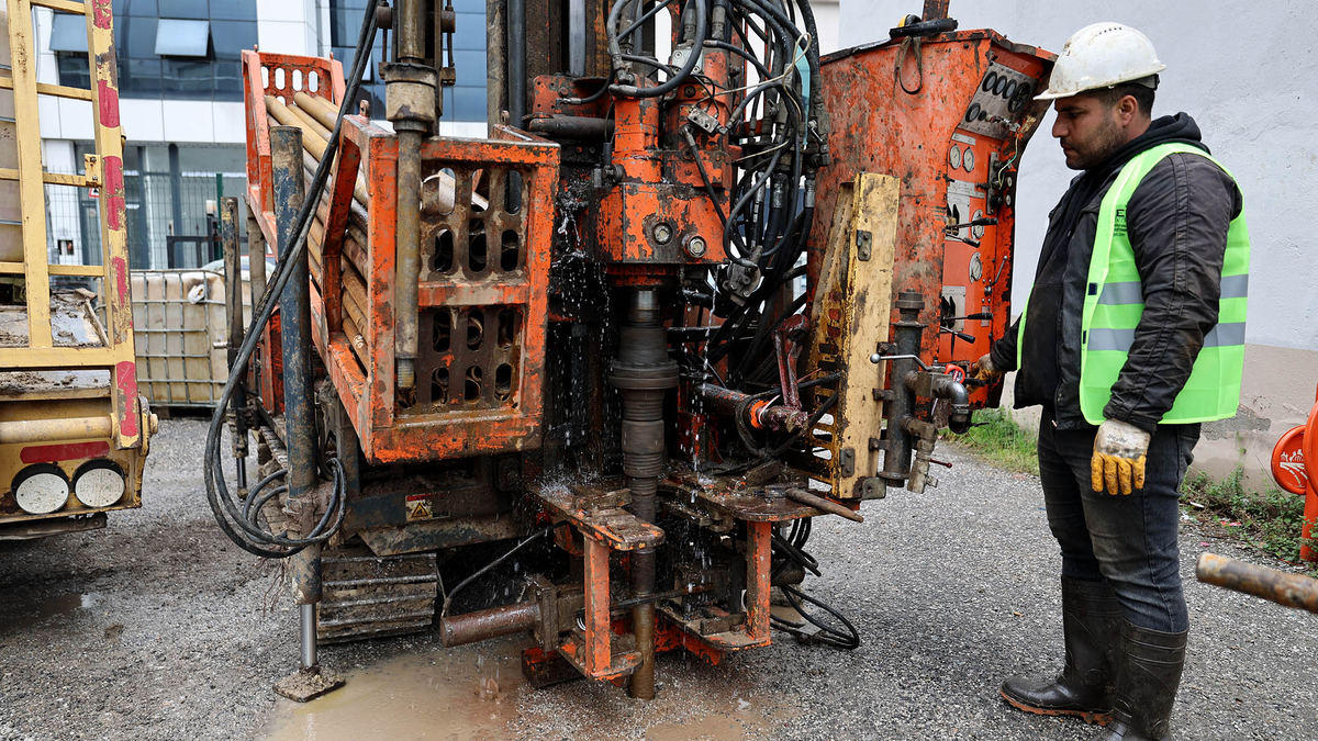 Sakarya'nın en büyük kentsel dönüşüm projesinde ilk sondaj yapıldı