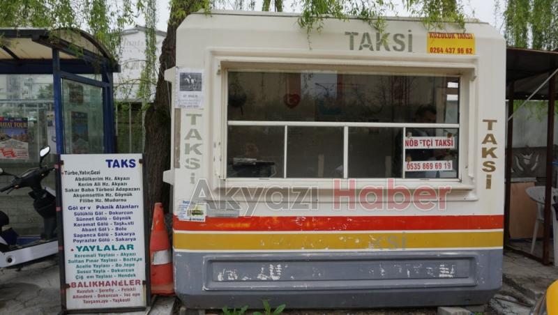 Sakarya'nın Tek Kadın Taksi Şoförü Yollarda Direksiyon Sallıyor