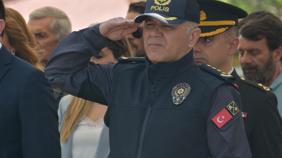 Sakarya'nın Yeni Emniyet Müdürü Mehmet Ömür Saka