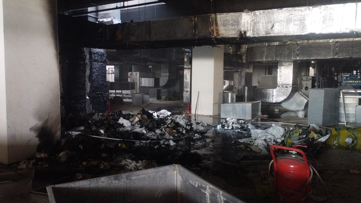 Sakarya şehir Hastanesi'nde yangın paniği.