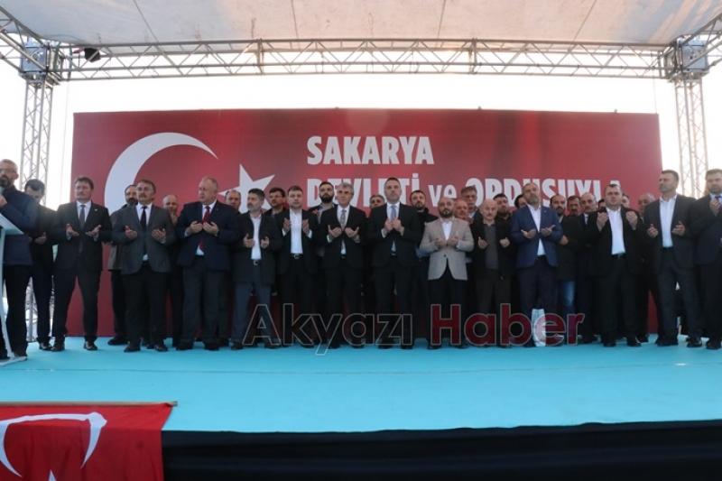 Sakarya şehitler için tek yürek