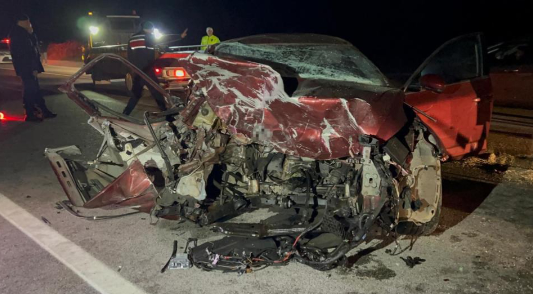 Sakarya sürücü dur ihtarına uymadı 5 ölü