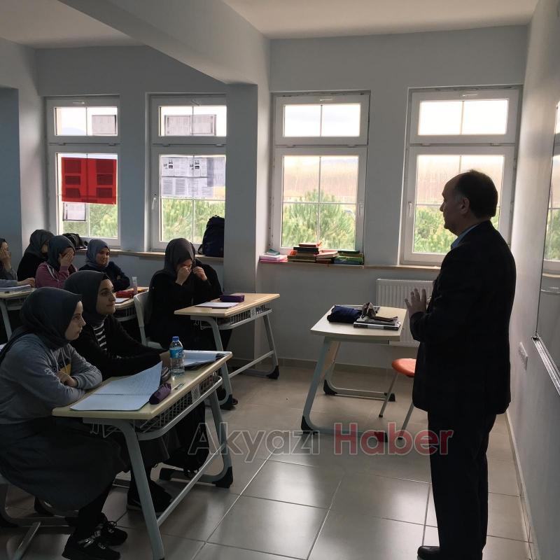 Sakarya Üniversitesi Öğretim Üyelerinden Anlamlı Ziyaret 