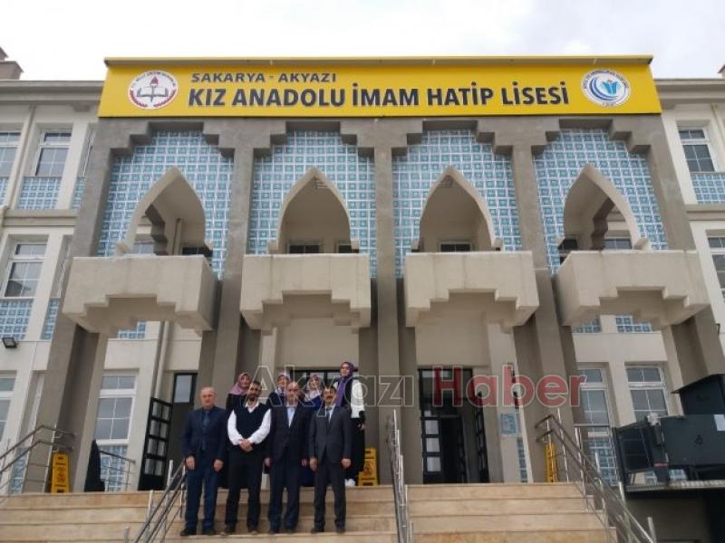 Sakarya Üniversitesi Öğretim Üyelerinden Anlamlı Ziyaret 