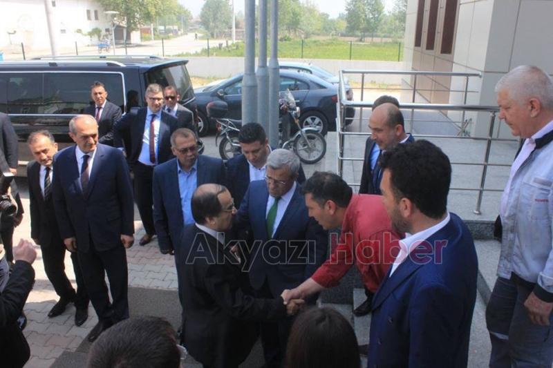Sakarya Valisi Çoş Akyazı da İncelemelerde Bulundu