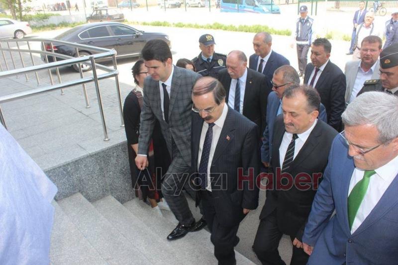 Sakarya Valisi Çoş Akyazı da İncelemelerde Bulundu