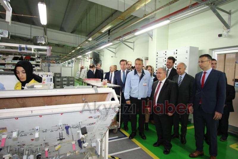 Sakarya Valisinden Yazakiye Teşekkür Plaketi