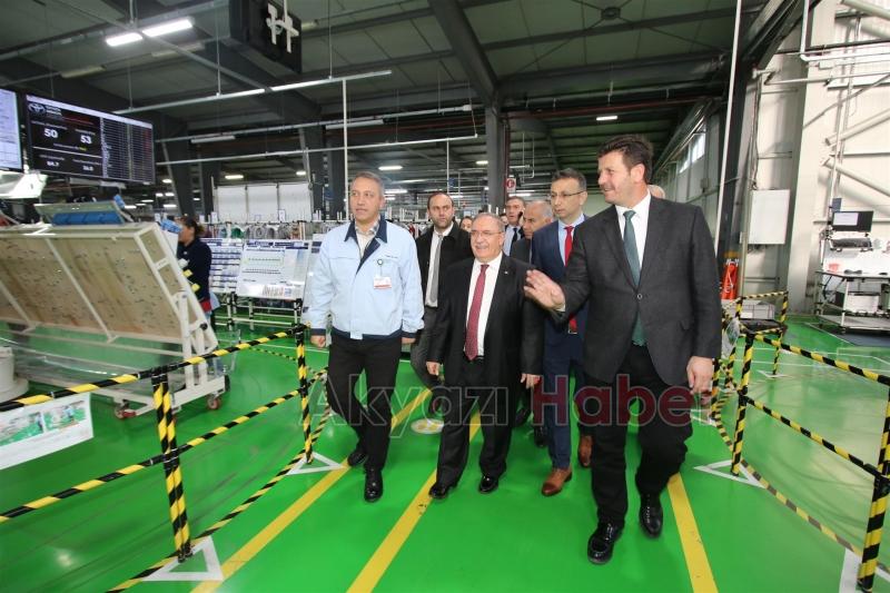 Sakarya Valisinden Yazakiye Teşekkür Plaketi