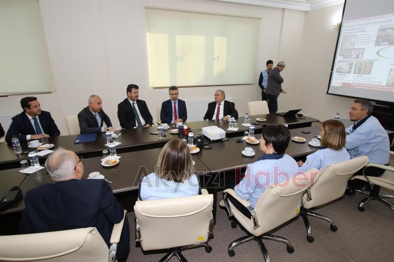 Sakarya Valisinden Yazakiye Teşekkür Plaketi