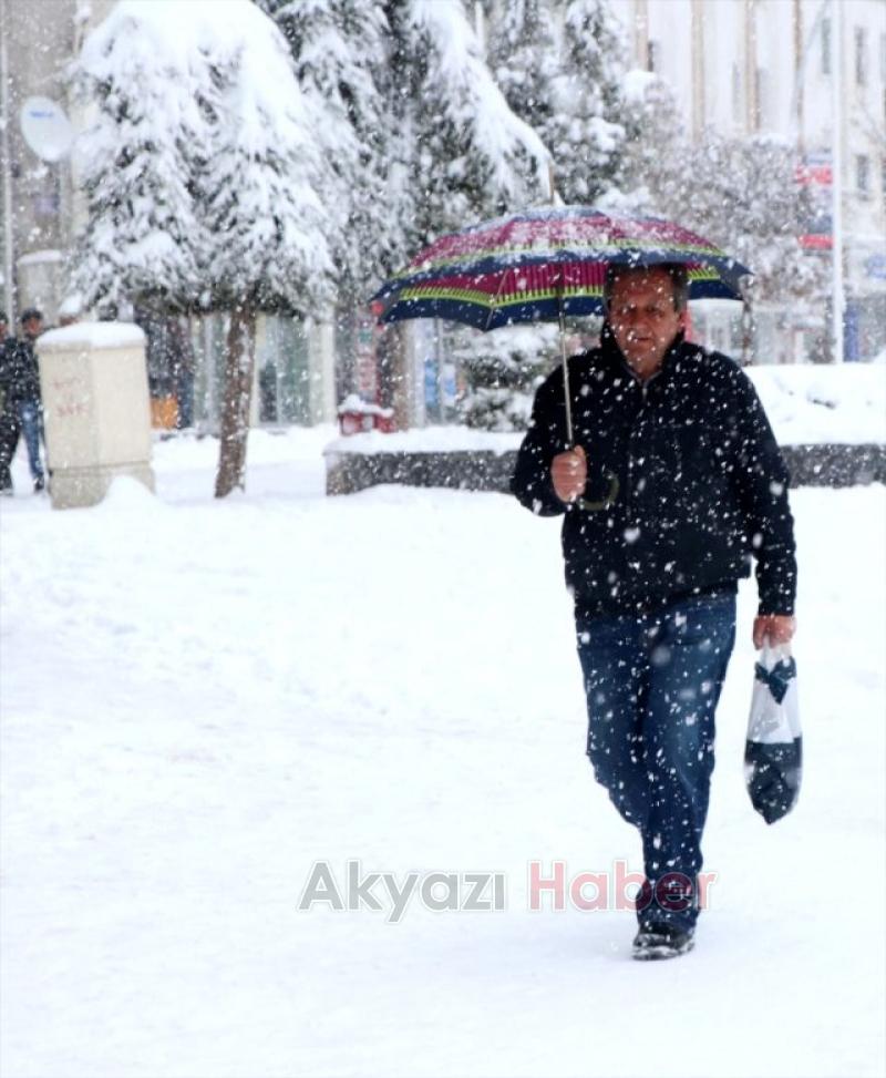 Sakaryada çok sayıda köy ve Mahalle yolu ulaşıma kapandı