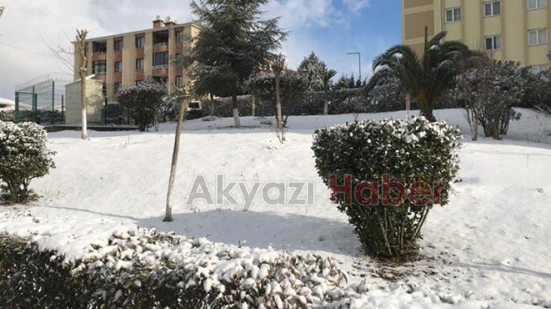 Sakaryada çok sayıda köy ve Mahalle yolu ulaşıma kapandı