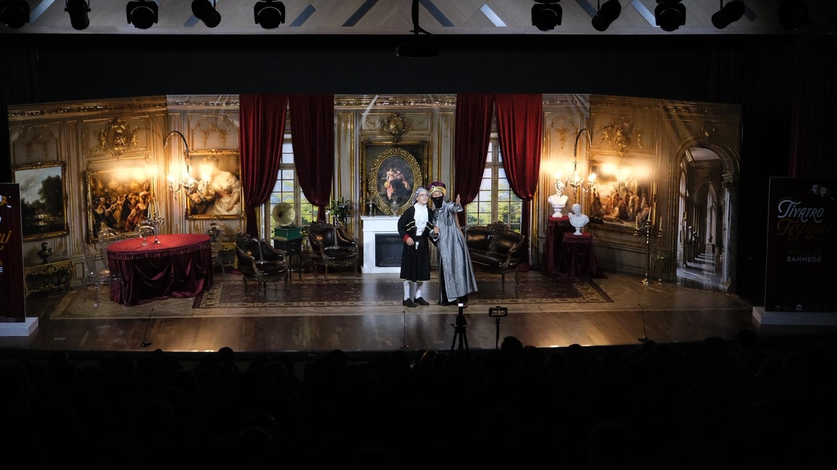 Sakarya’da tiyatro festivali coşkusu devam ediyor