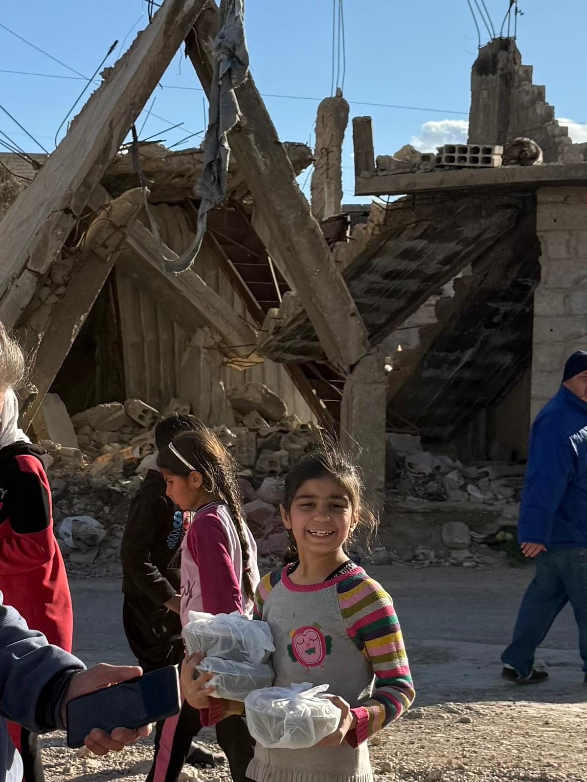 Sakarya’dan kardeş şehir Şam’da gönül sofraları