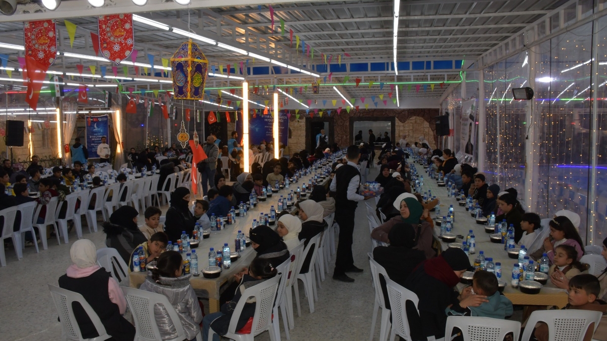 Sakarya’dan kardeş şehir Şam’da gönül sofraları