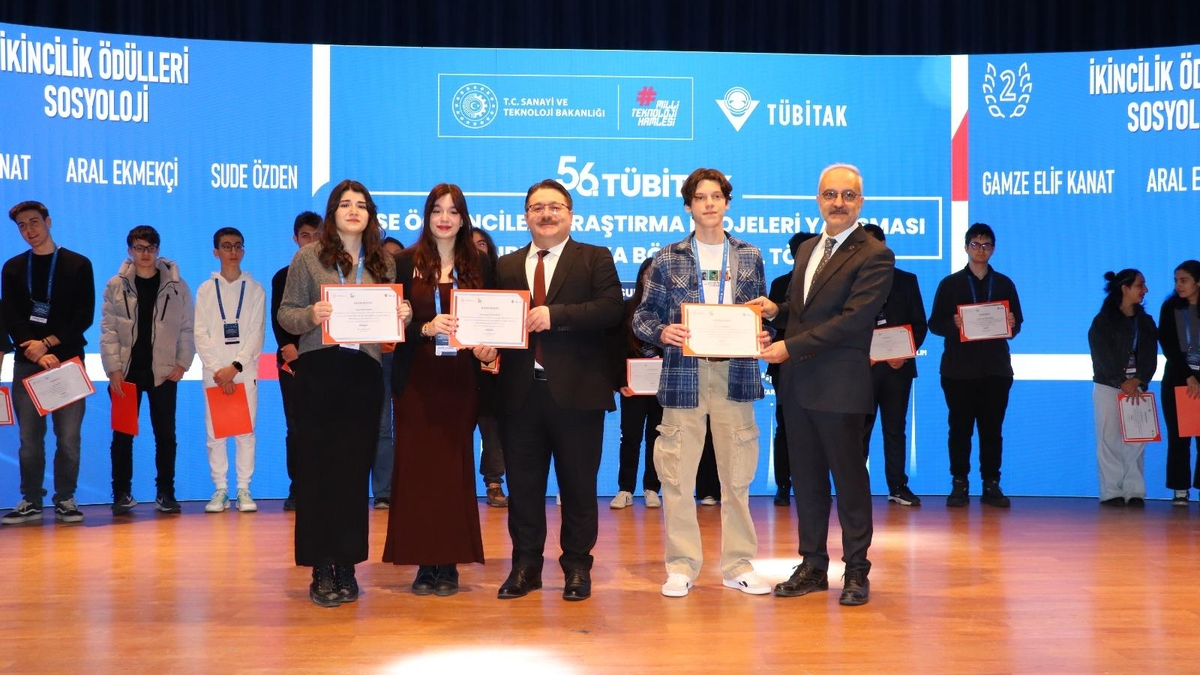 Sakarya’dan TÜBİTAK Türkiye Finallerinde gururlandıran başarı