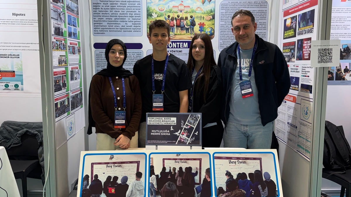 Sakarya’dan TÜBİTAK Türkiye Finallerinde gururlandıran başarı