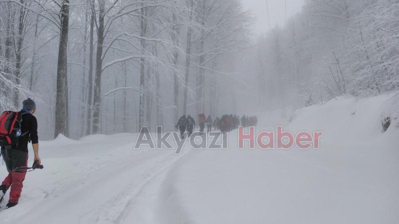 Sakaryalı Dağcılar Ve Spor Kulübü Keremali Zirvesine Yürüdü