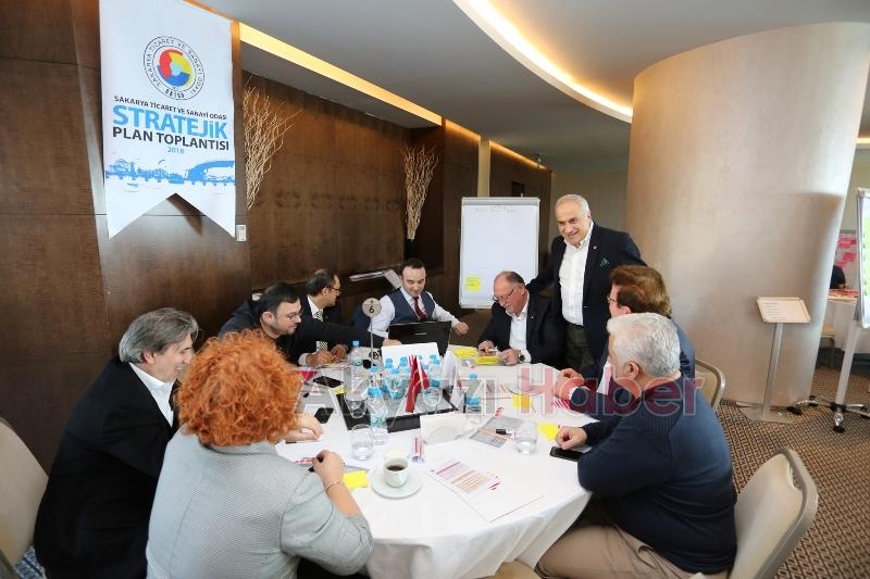 SAKARYA’NIN GELECEĞİ HAKKINDA ANTALYA’DA TOPLANDILAR