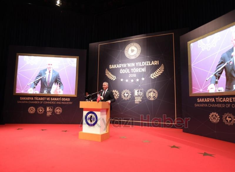 SAKARYANIN YILDIZLARI ÖDÜLLENDİRİLDİ