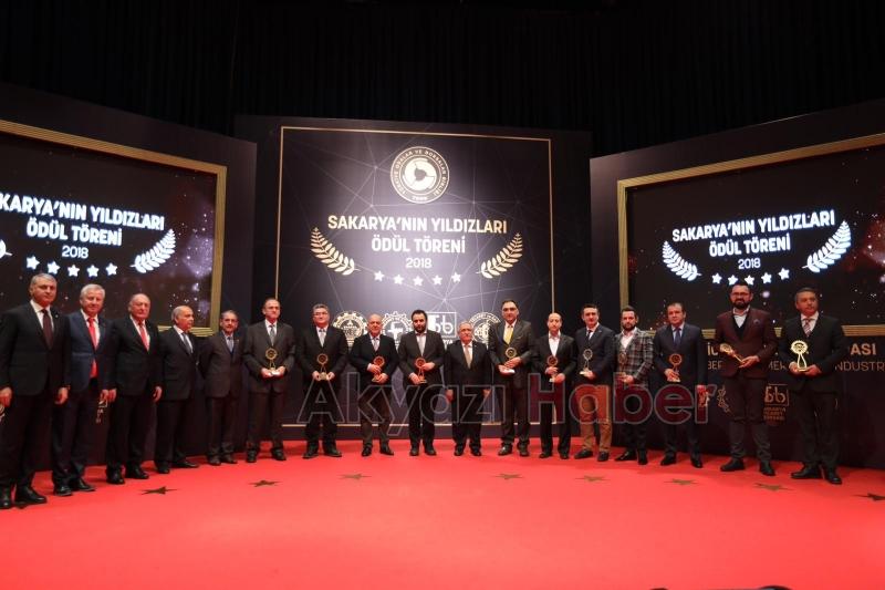 SAKARYANIN YILDIZLARI ÖDÜLLENDİRİLDİ