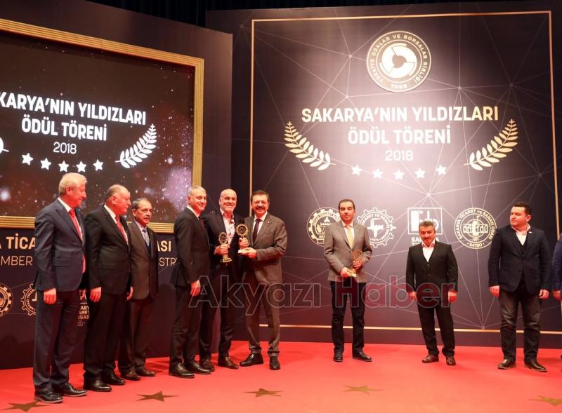 SAKARYANIN YILDIZLARI ÖDÜLLENDİRİLDİ