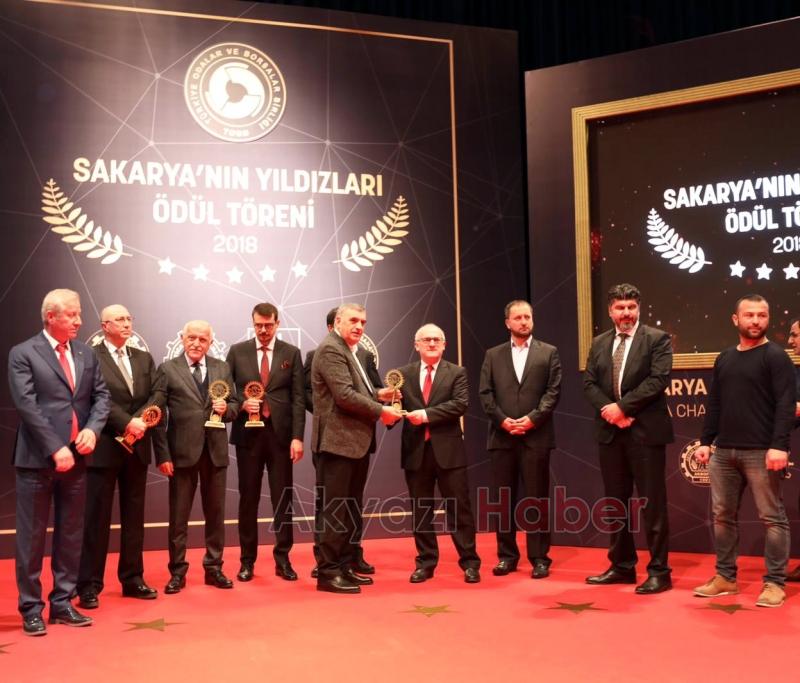 SAKARYANIN YILDIZLARI ÖDÜLLENDİRİLDİ