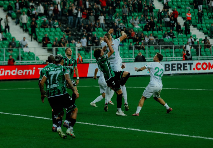 Sakaryaspor 2 Serikspor 3