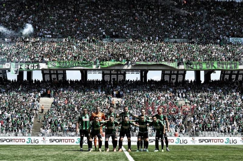 Sakaryaspor İkinci Lige Yükseldi