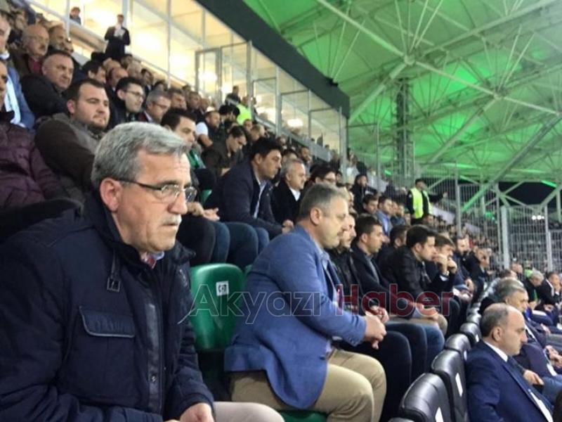 Sakaryaspor Maçına Akyazılılar Akın Etti