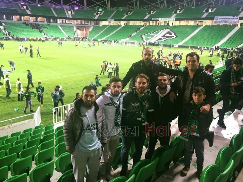 Sakaryaspor Maçına Akyazılılar Akın Etti