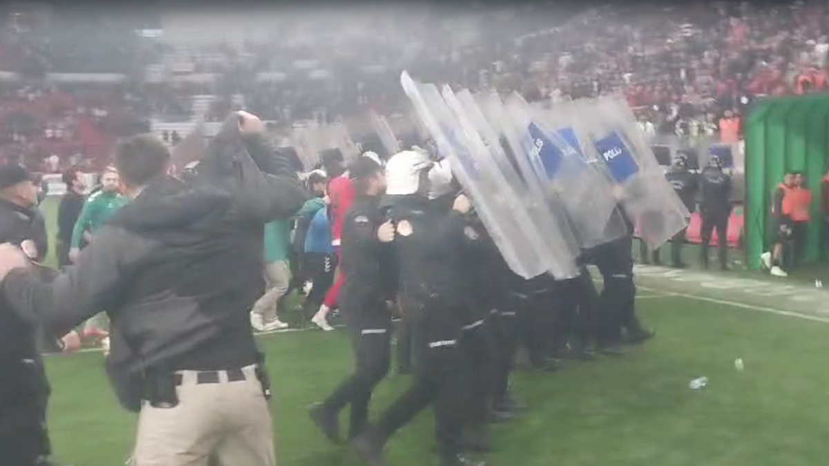 Sakaryaspor' saldırıya uğramıştı, PFDK'dan Amedspor kararı