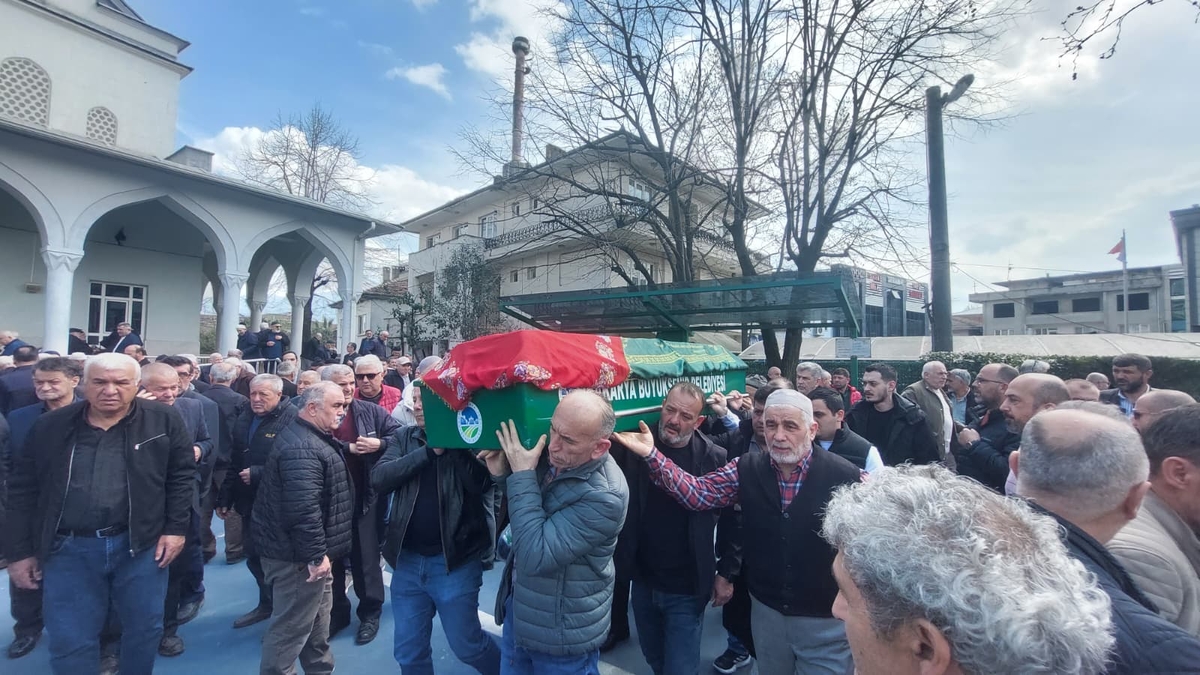 Sakine Durmaz Toprağa Verildi. 