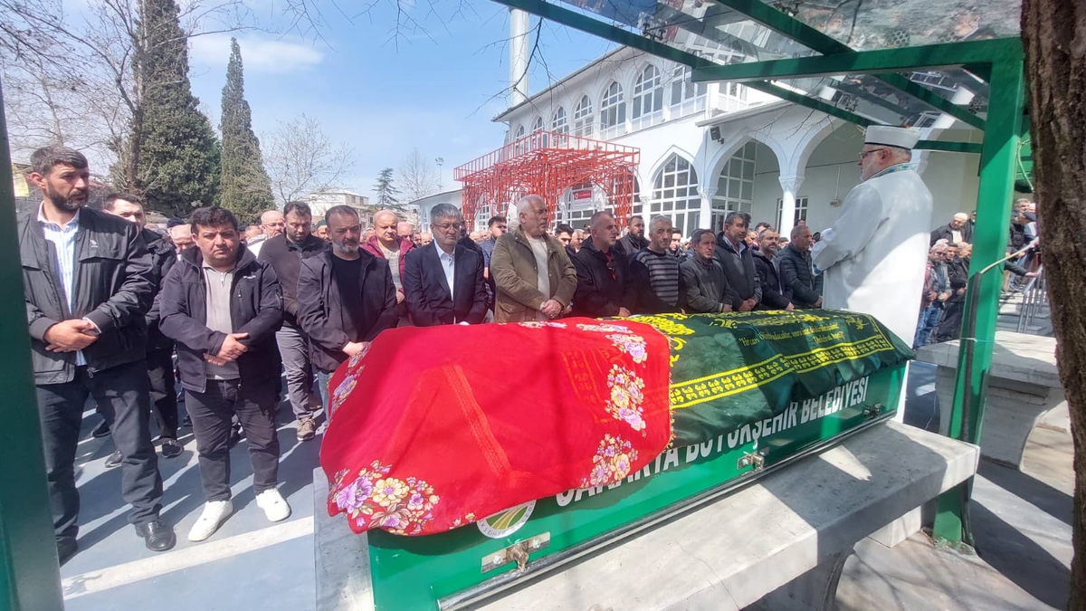 Sakine Durmaz Toprağa Verildi. 