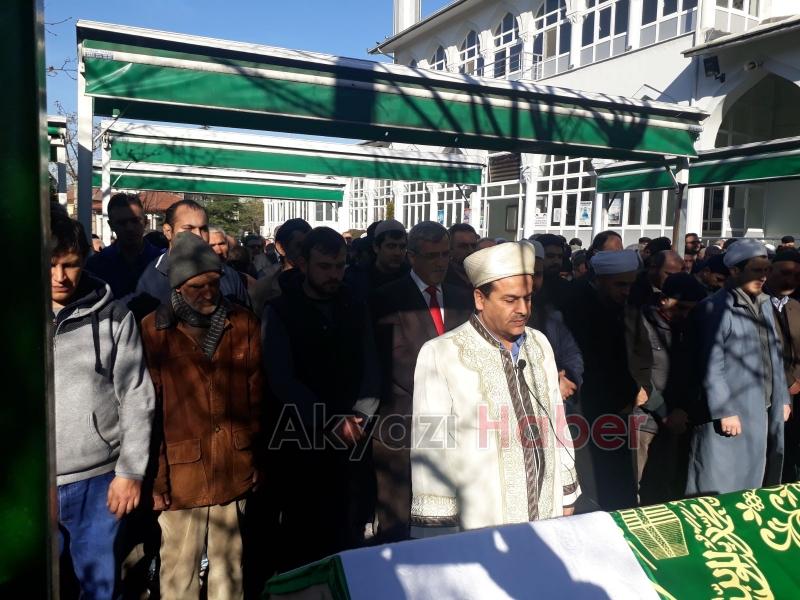 Salim Balta dualarla defnedildi