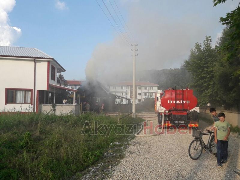 Samanlık Yangını Korkutttu