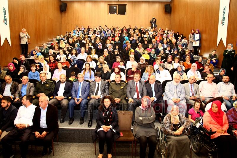 Samek Akyazı Yılsonu Sergisine Yoğun İlgi