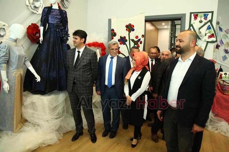 Samek Akyazı Yılsonu Sergisine Yoğun İlgi