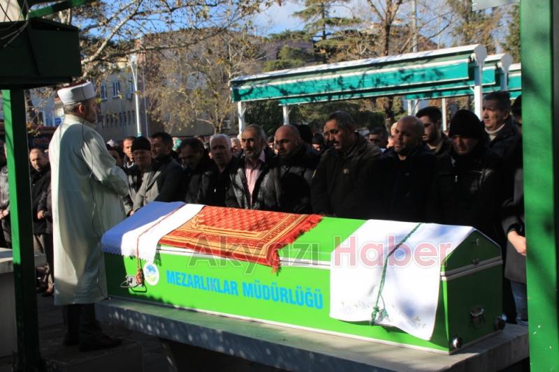 Sami Öztürk Defnedildi