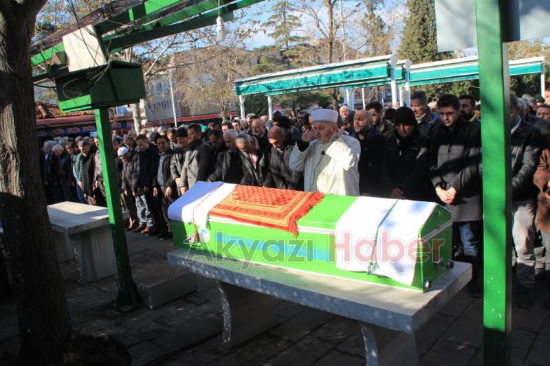 Sami Öztürk Defnedildi