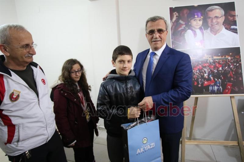 ŞAMPİYON SPORCULARA BAŞKAN AKCAN’DAN ÖDÜL