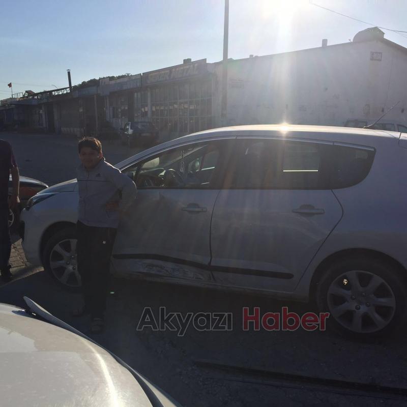 Sanayi Sitesinde Maddi Hasarlı Kaza