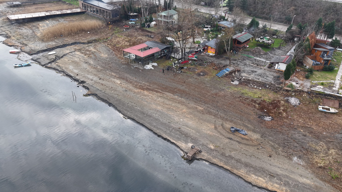 Sapanca Gölü kıyısındaki kaçak yapılarla ilgili açıklama