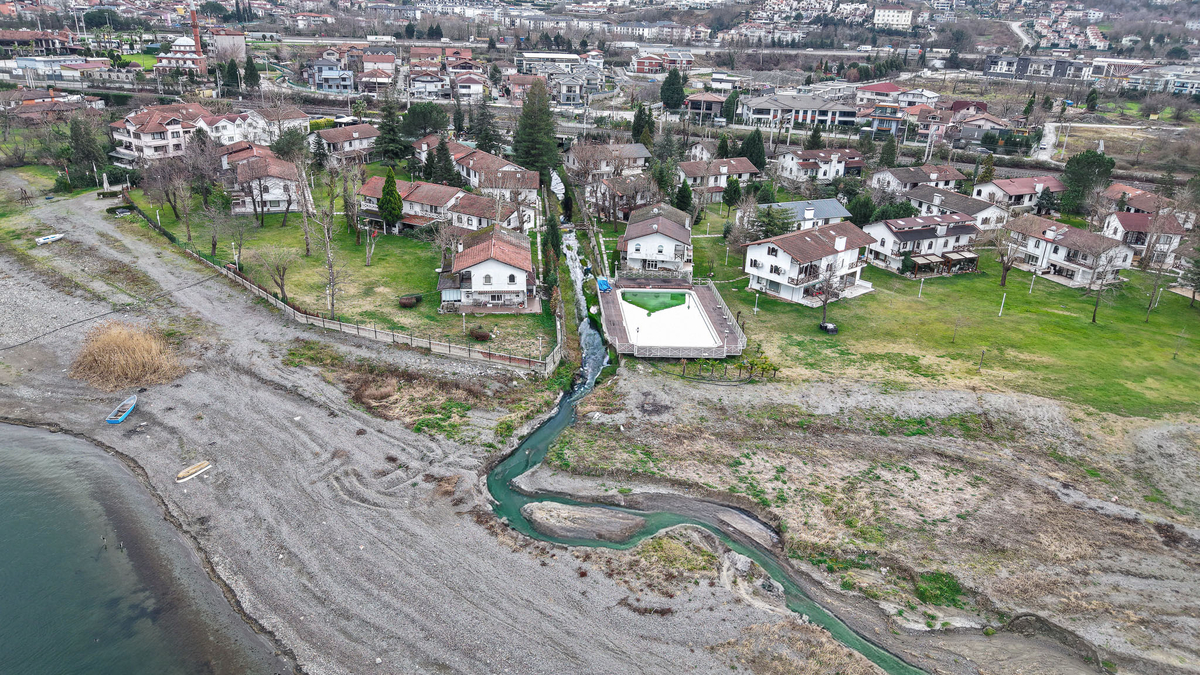 Sapanca Gölü'ne can suyu; O derenin suyu göle akmaya başladı