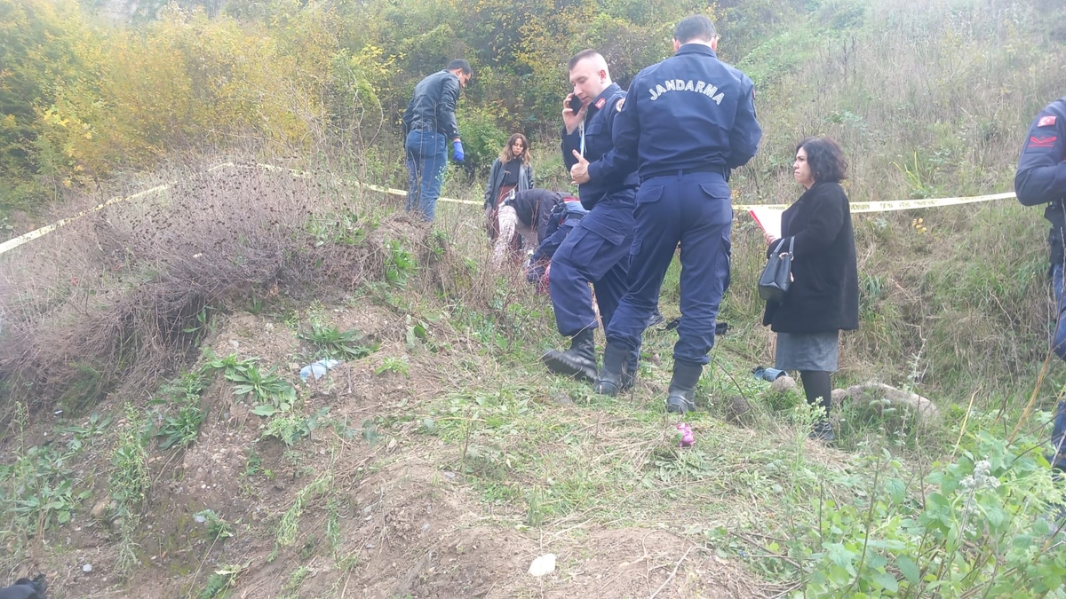 Şarampole uçan araç anne ve oğluna mezar oldu