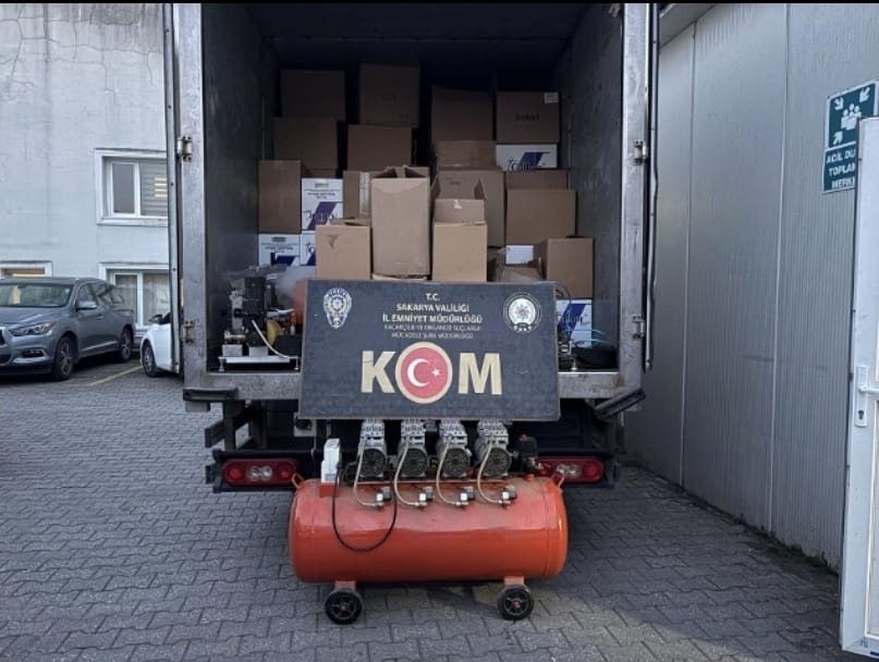 Saskarya'da kaçak tütün operasyonu