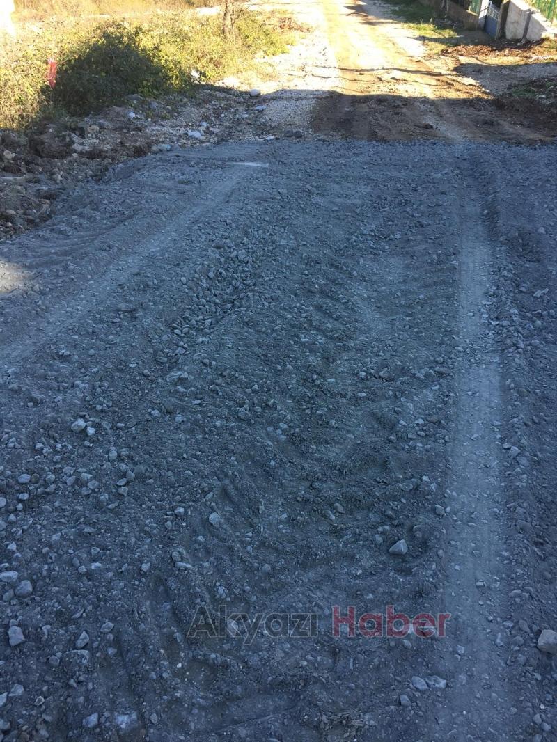 SASKİ RÖGARLARI ONARDI, ÇAMURLU YOLLARA MICIR SERDİ